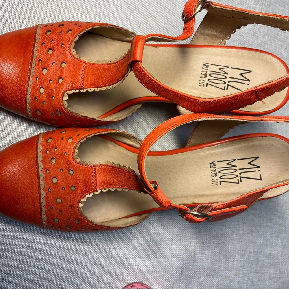 Miz Mooz Women’s Ieather Sandals Size 8,5 - Picture 8 of 12